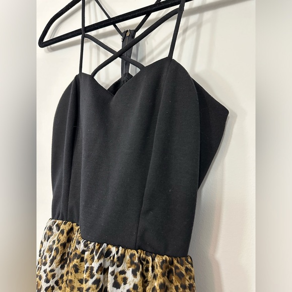 January 7 cocktail dress strappy top with high low cheetah print flowy bottom - Picture 9 of 11